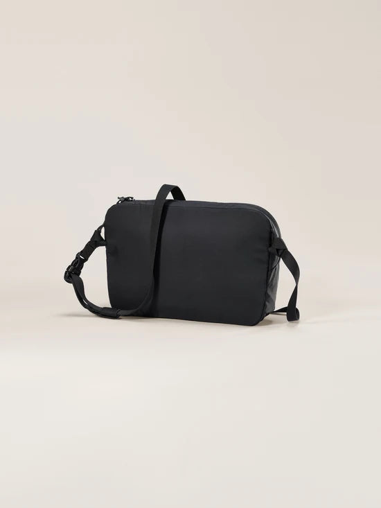 ArcTeryx Heliad Crossbody Bag