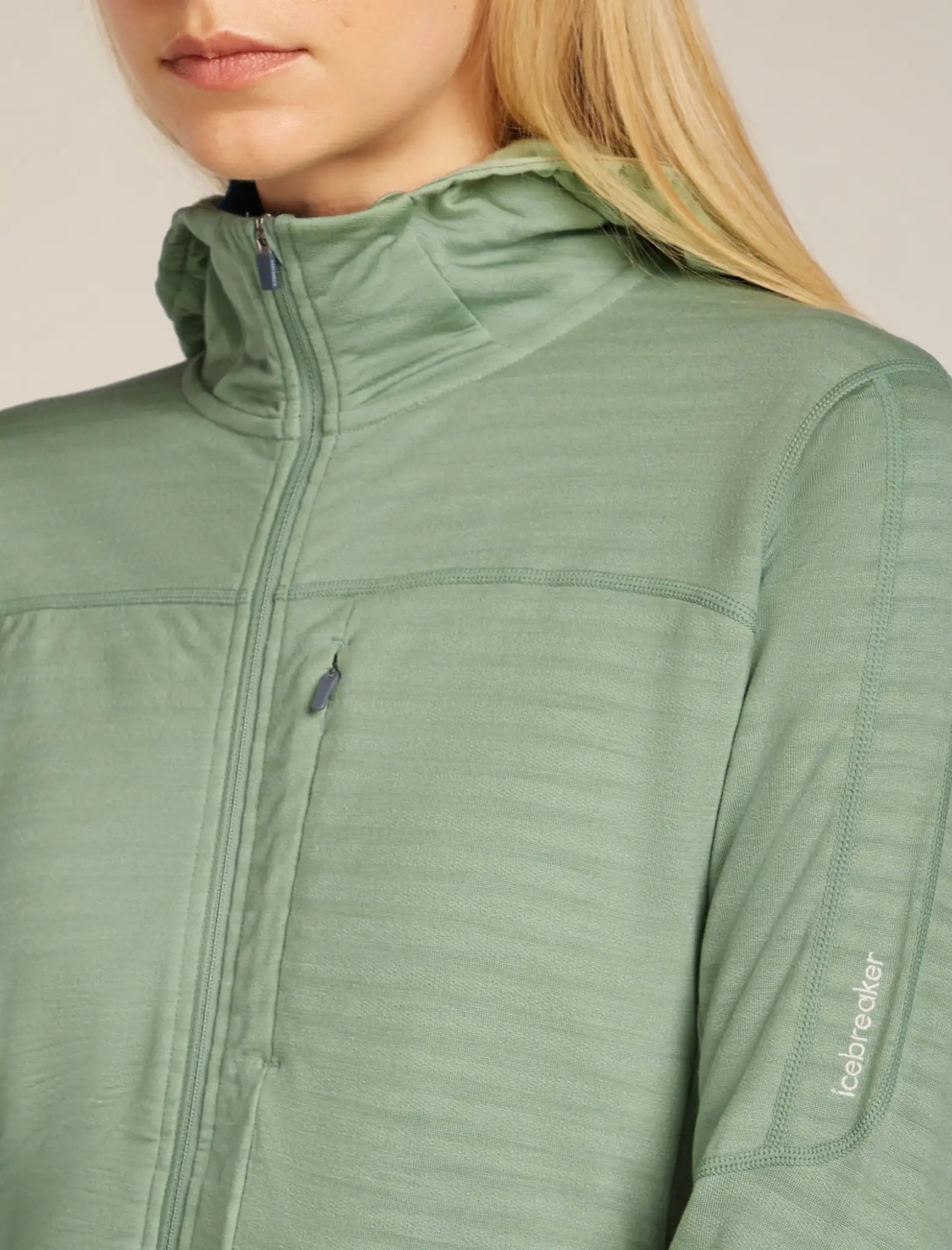Icebreaker Merino Blend 300 RealFleece Descender Womens Hooded Jacket
