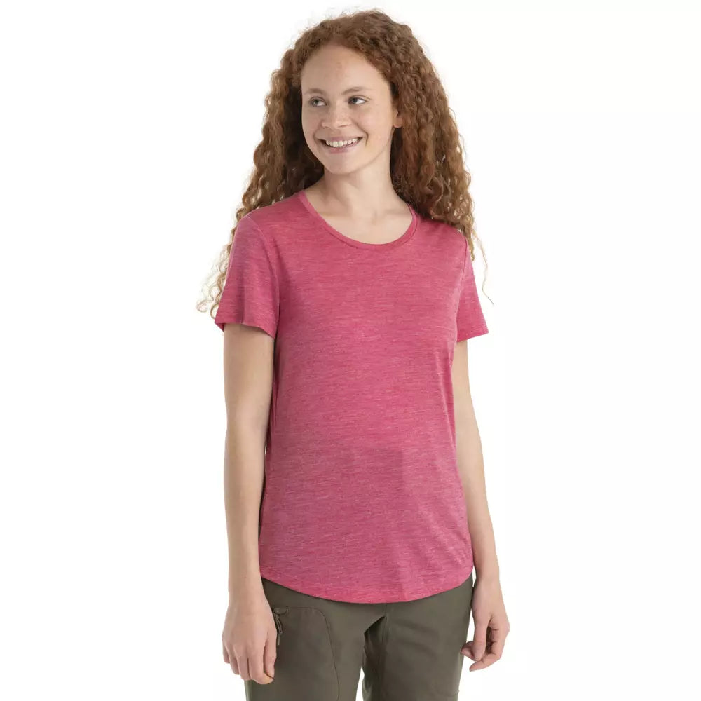 Icebreaker Sphere Ii Womens Short Sleeve T Shirt Colour Magenta