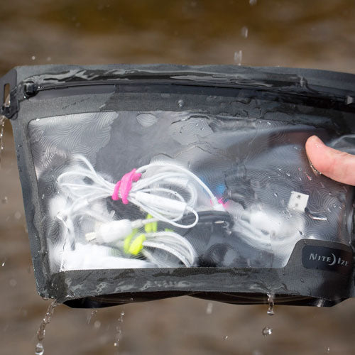 NiteIze RunOff Waterproof 3-1-1 Travel Pouch