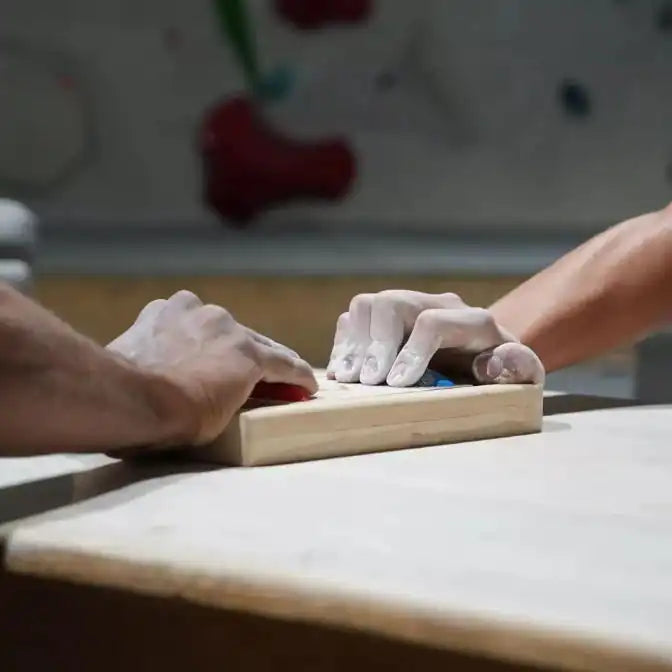 Climbers Gift Crimp War Finger Strength Game