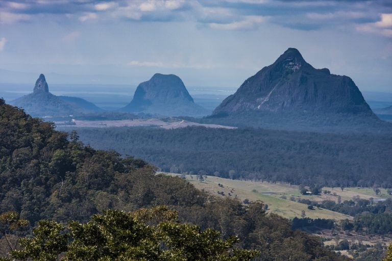 Wayne’s World Beerwah: Mixed Trad Climb Review