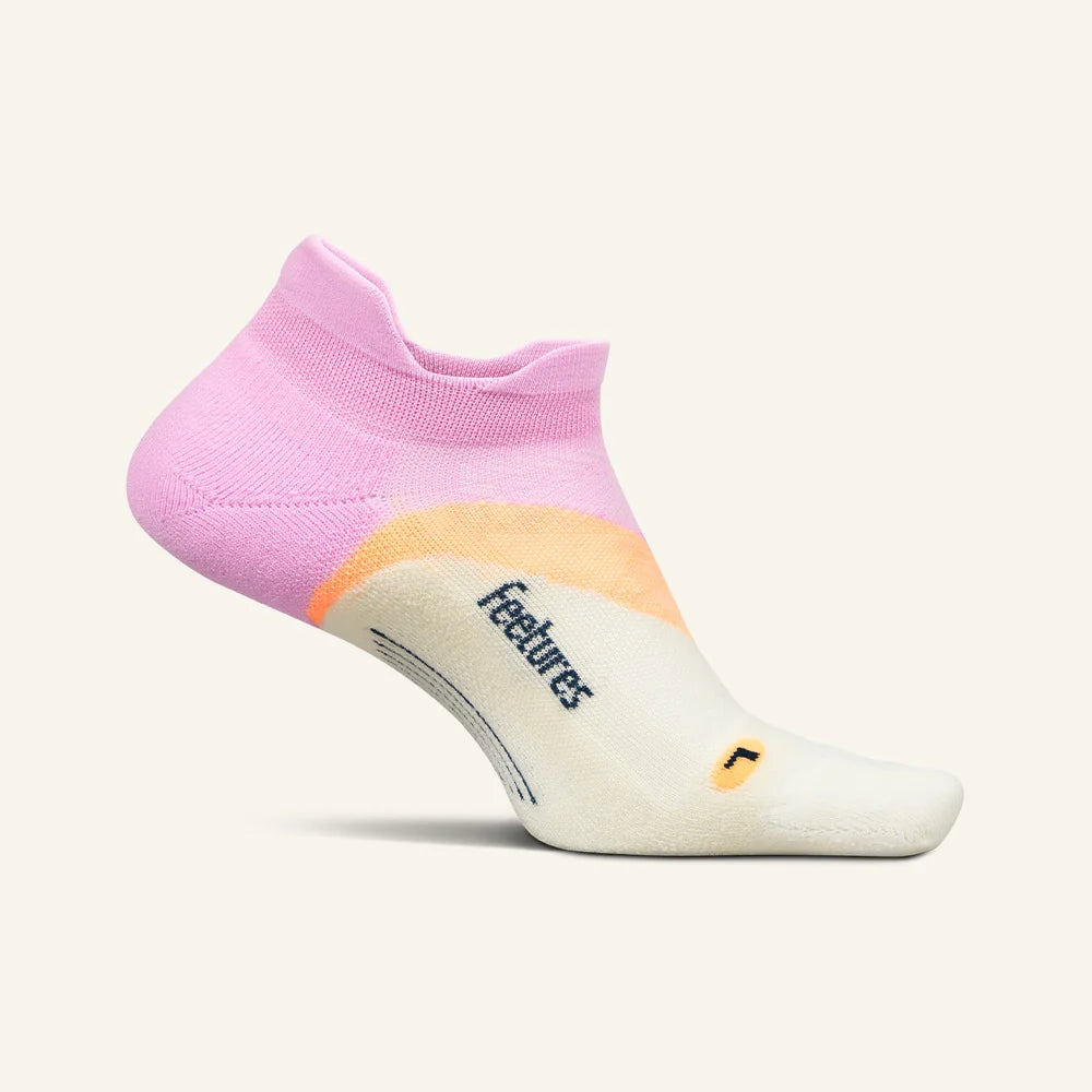 Feetures Elite Light Cushion No-Show Tab Socks