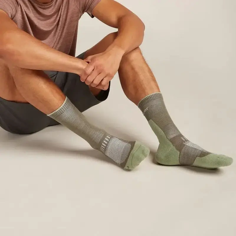 Icebreaker Hike+ Light Crew Mens Socks