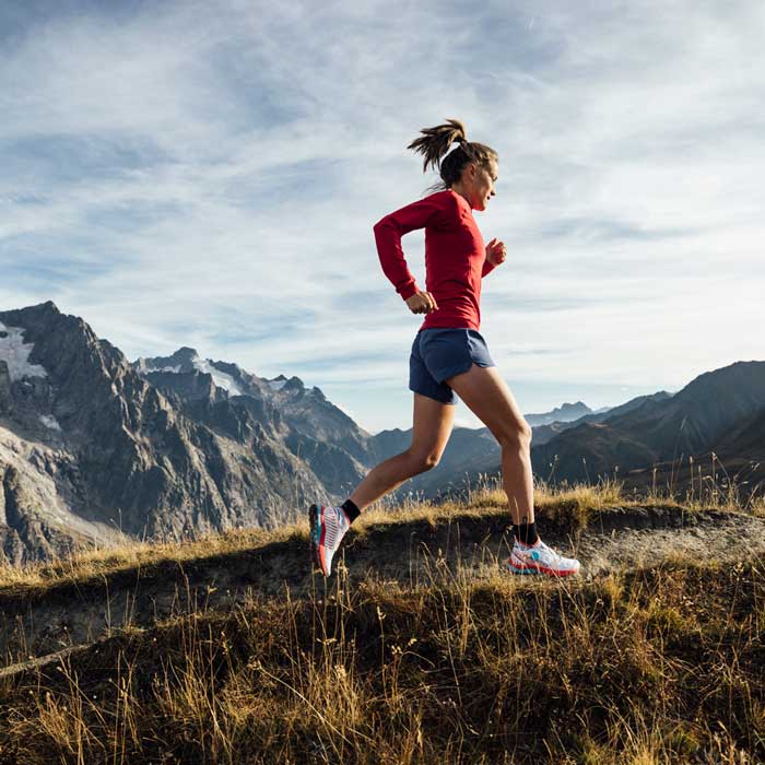 La Sportiva Jackal II Boa Womens Trail Running Shoe - White/Hibiscus