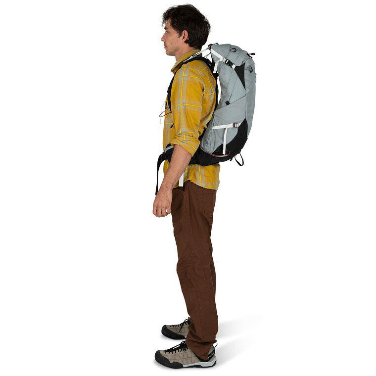 Osprey Stratos 24 Litre Mens Hiking Daypack Osprey Stratos 24 Litre Mens Hiking Daypack